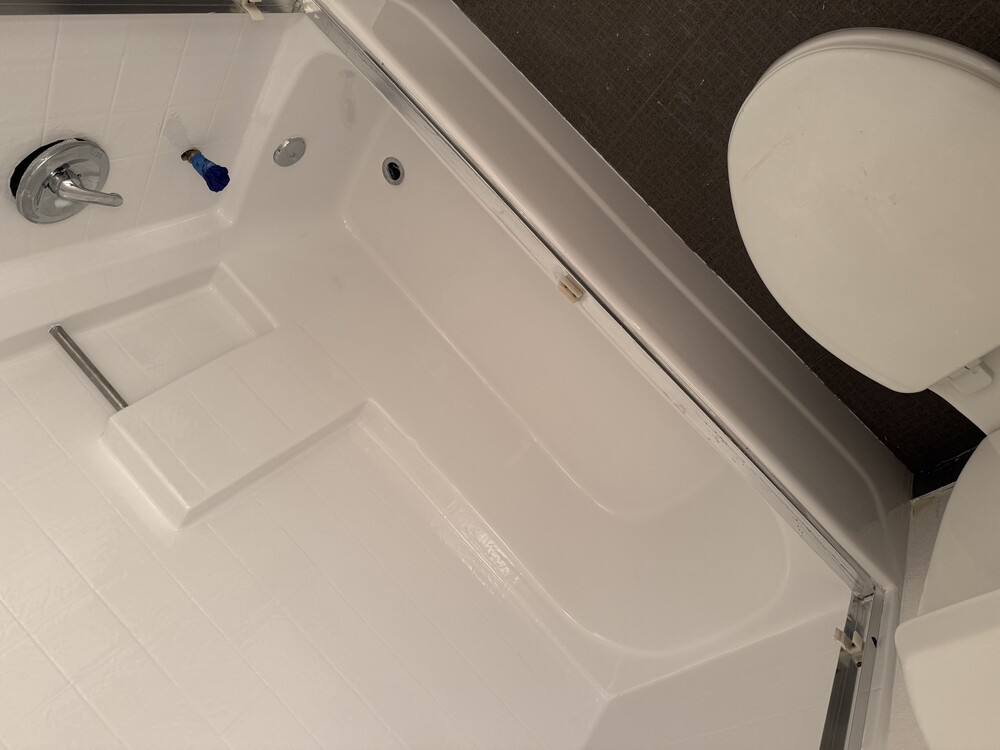 Restored plastic bathtub
