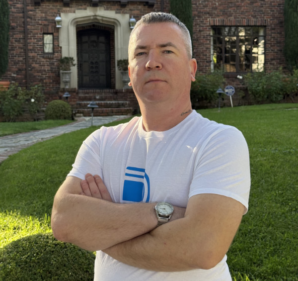 Founder of Fresh Tub Refinishing